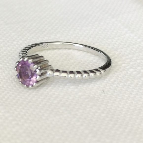 New lavender amethyst sterling silver ring size 6 - Picture 2 of 5